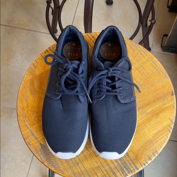 Other - Ryan Skeckler Black skater shoes men’s 9 1/2
